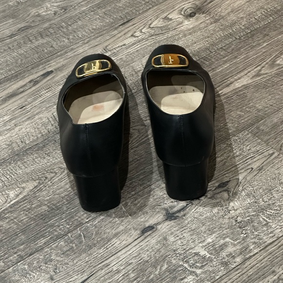 Vintage Salvatore Ferragamo Boutique Black Ballet Pumps - Picture 5 of 7
